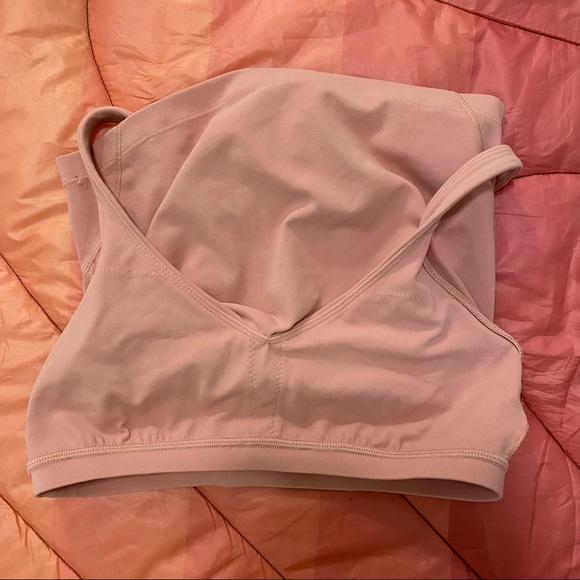 Lululemon alight tank - Picture 3 of 5